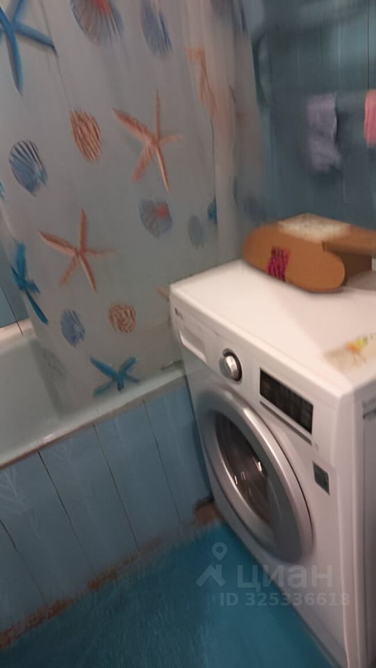 Продажа 1-комн квартиры на вторичном рынке улица Хошимина, 11к3