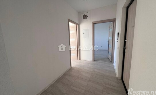 Продажа 3-комн квартиры на вторичном рынке Кварцевая ул,  д. 5 к3