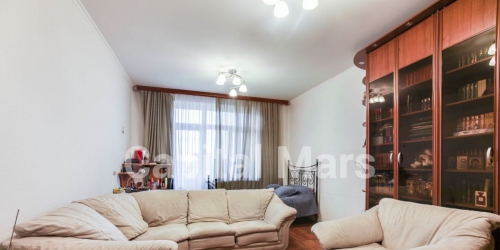 2-комн квартира улица Климашкина,  д. 21