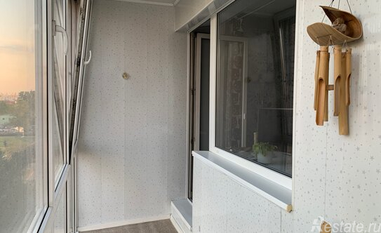 Продажа 1-комн квартиры на вторичном рынке Канонерский остров,  д. 8