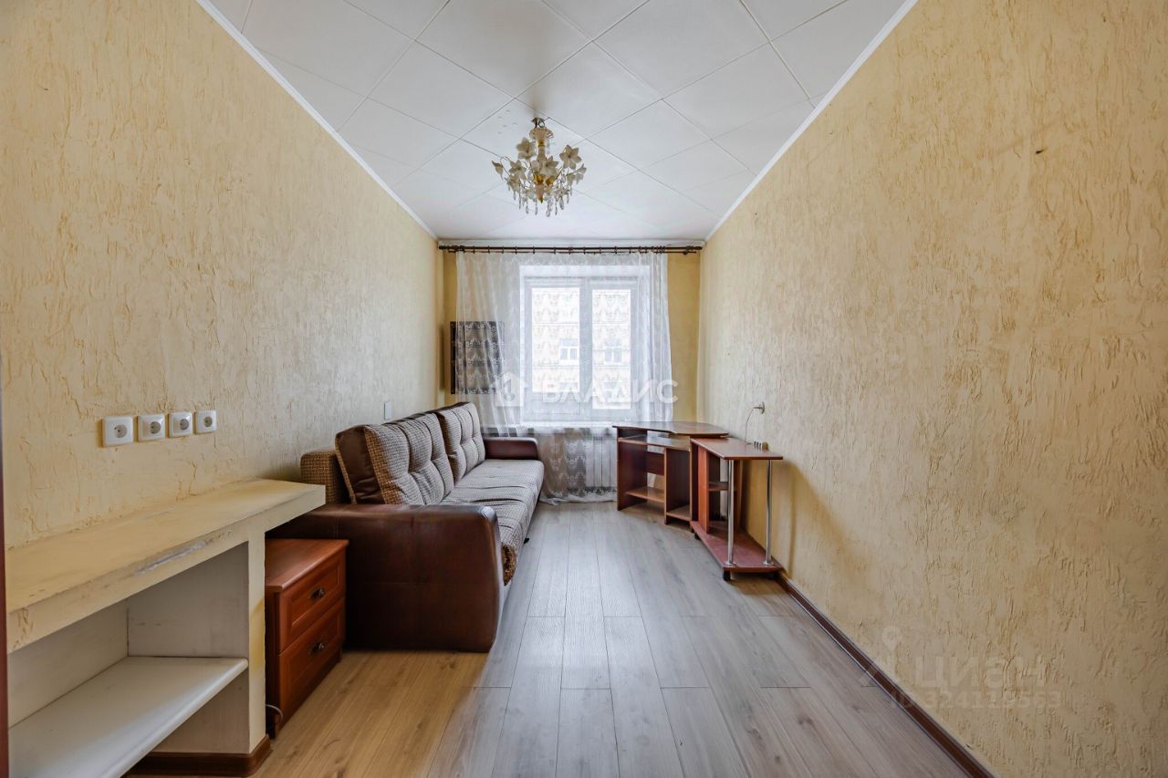 Продажа 3-комн квартиры на вторичном рынке Гаванская улица, 45