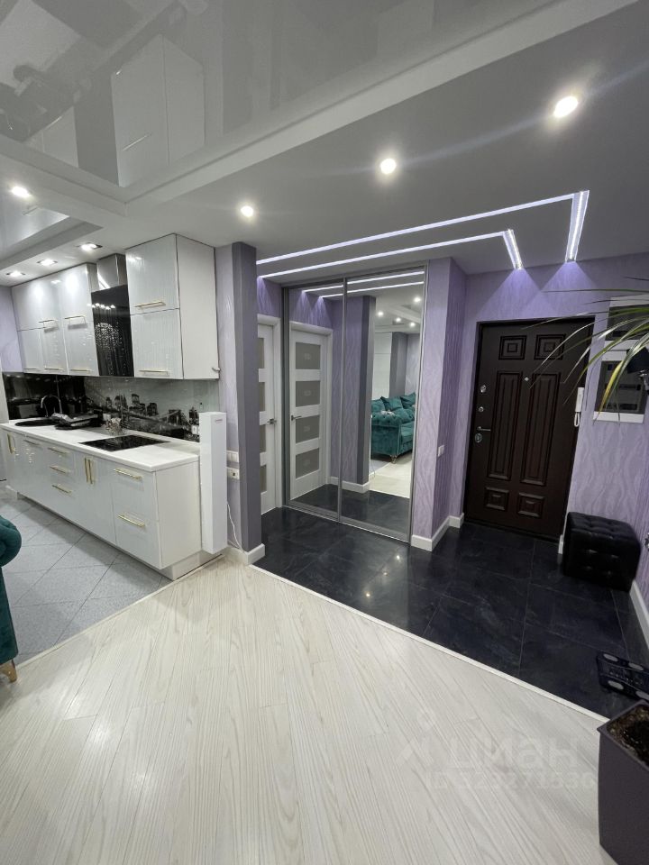 Продажа 3-комн квартиры на вторичном рынке Авиаторов мкр, Балашиха, улица Летная,  д. 2