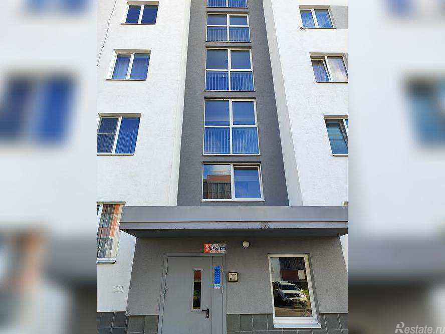 Продажа 1-комн квартиры на вторичном рынке Петергоф, Парковая улица,  д. 18,  к. 5 стр 1