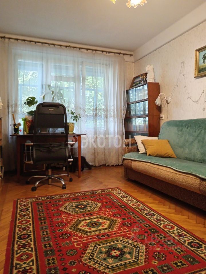 Продажа 2-комн квартиры на вторичном рынке улица Турку, 28К3