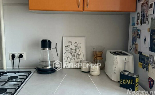 Продажа 3-комн квартиры на вторичном рынке ул Днепропетровская,  д. 5,  к. 5