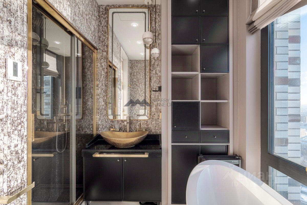 Продажа 2-комн квартиры на вторичном рынке Ходынская улица, 2С1