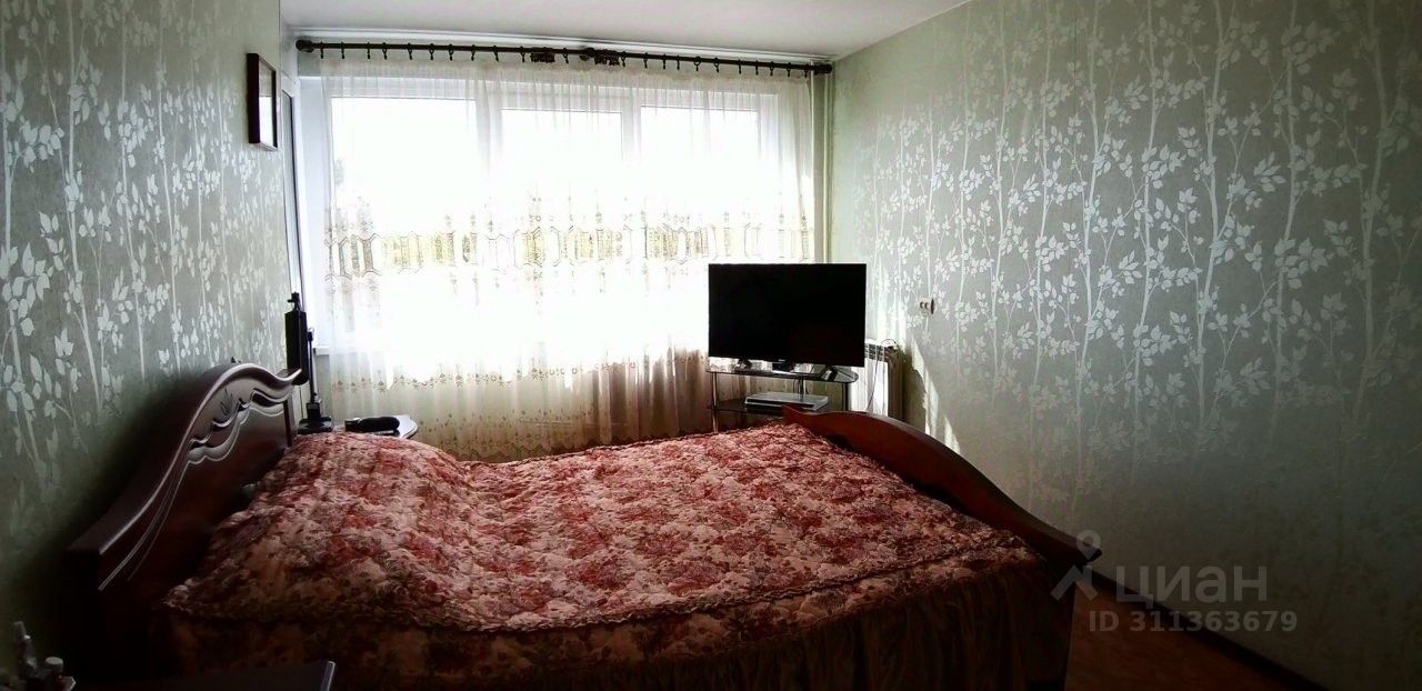 Продажа 3-комн квартиры на вторичном рынке д. Лесколово, улица Красноборская, 59