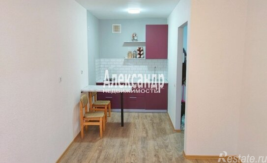 Продажа 1-комн квартиры на вторичном рынке Мурино г, Шоссе в Лаврики ул,  д. 72 к4