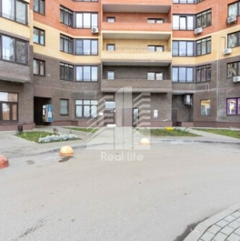 Продажа 2-комн квартиры на вторичном рынке Домодедово, улица Кирова,  д. 17 к1