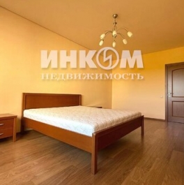 Продажа 3-комн квартиры на вторичном рынке Курганская улица,  д. 3