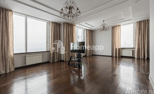 Продажа 3-комн квартиры на вторичном рынке ул Мосфильмовская,  д. 8,  к. 1