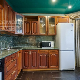 Продажа 3-комн квартиры на вторичном рынке Нахимовский пр-кт