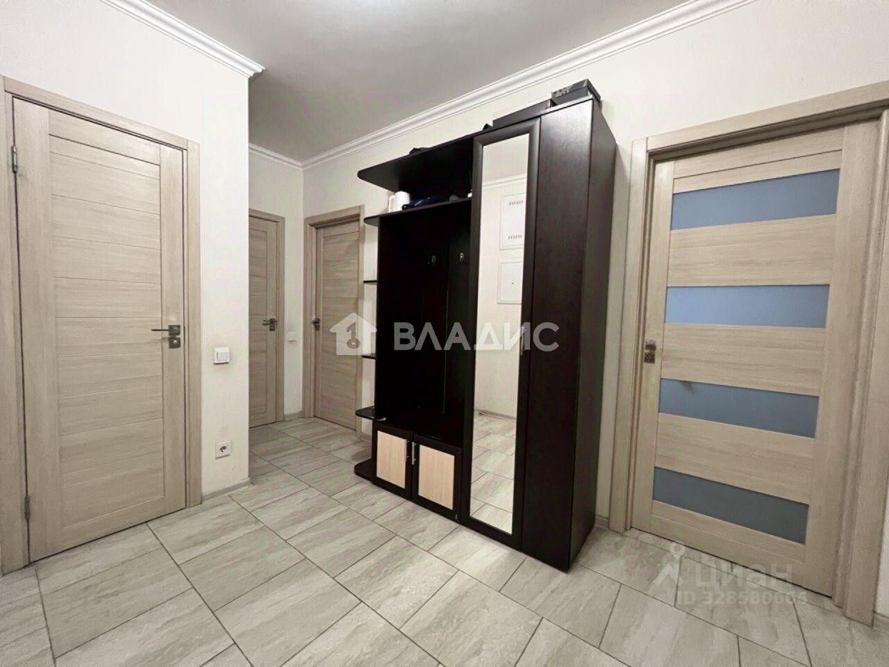 Продажа 2-комн квартиры на вторичном рынке улица Константина Федина,  д. 13