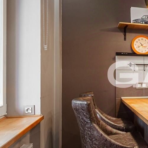 1-комн квартира проспект Средний Васильевского острова, 85