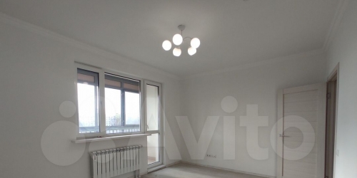 3-комн квартира ул Ереванская,  д. 8