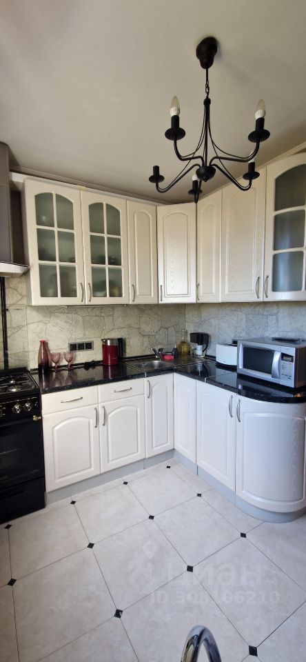 Аренда 2-комн квартиры на вторичном рынке улица Дыбенко, 12К3