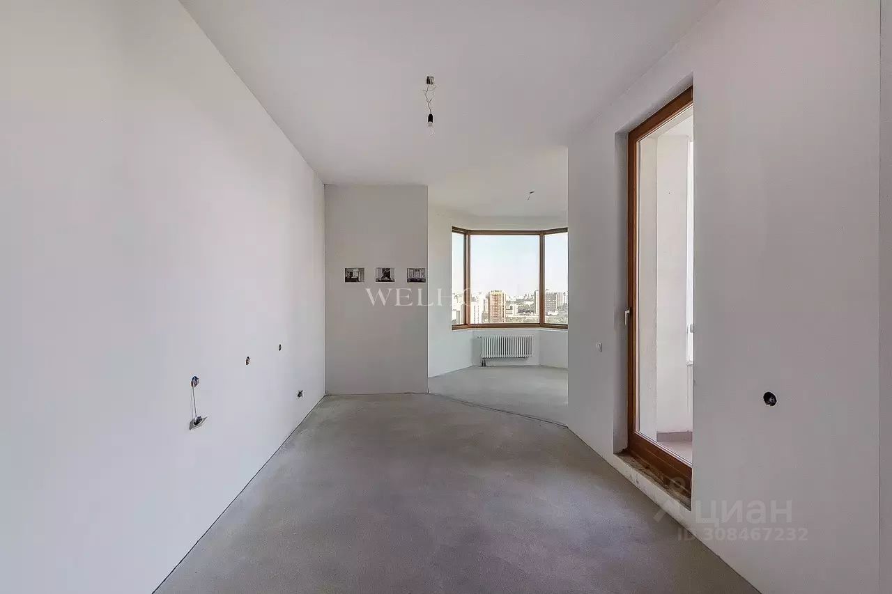 Продажа 3-комн квартиры на вторичном рынке улица Архитектора Власова, 6