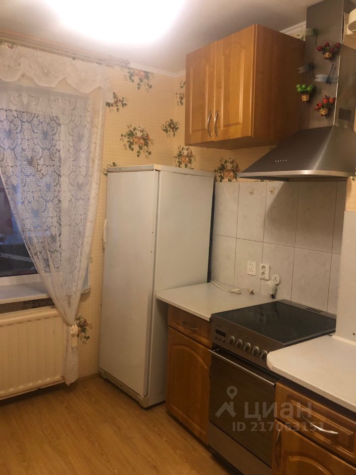 Аренда 1-комн квартиры на вторичном рынке Комендантский проспект, 28К1