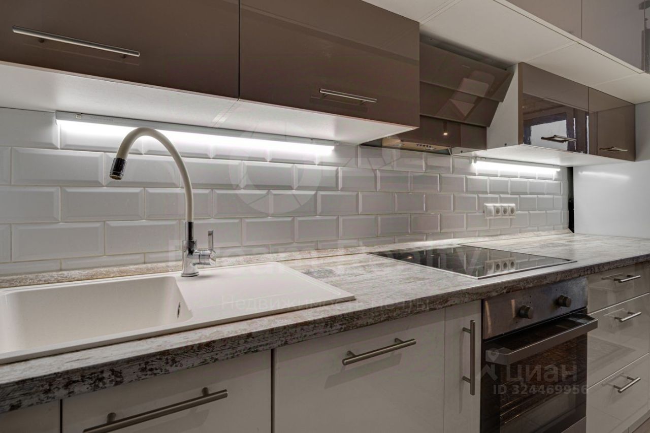 Аренда 1-комн квартиры на вторичном рынке улица Поляны, 5