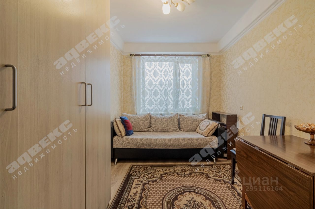 Продажа комнаты проспект Авиаконструкторов, 23К1