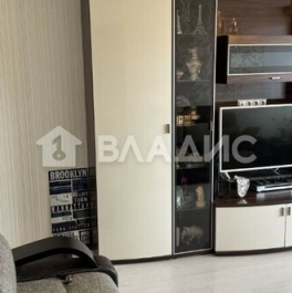 Продажа 3-комн квартиры на вторичном рынке ул Полбина,  д. 2,  к. 1