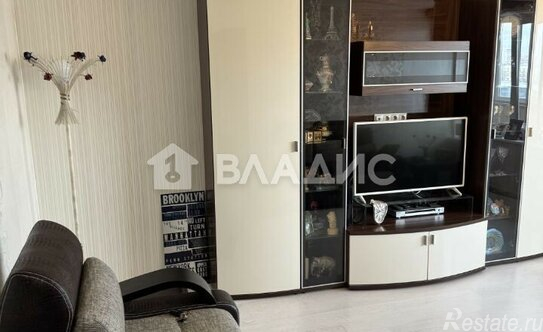 Продажа 3-комн квартиры на вторичном рынке ул Полбина,  д. 2,  к. 1