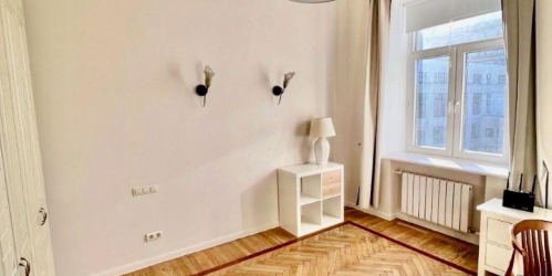 4-комн квартира Климентовский пер,  д. 9/1