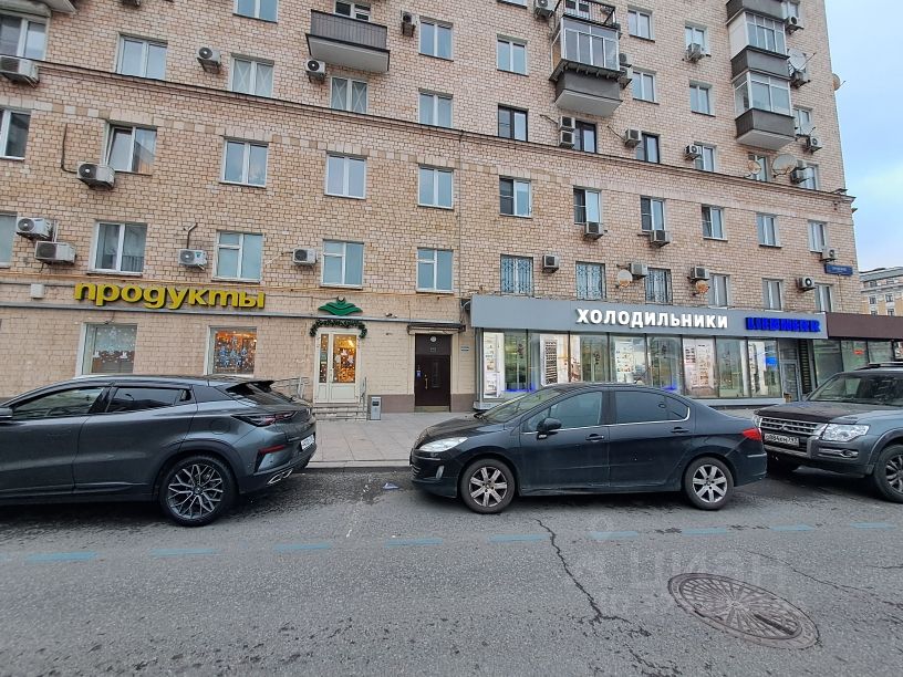 Аренда 3-комн квартиры на вторичном рынке Смоленский бульвар, 1/2