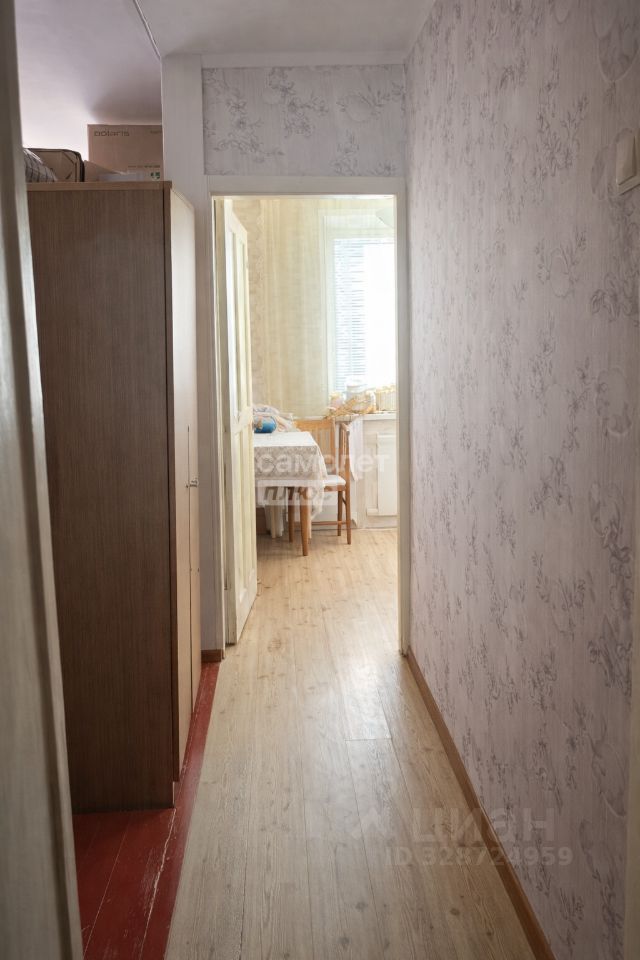 Продажа 1-комн квартиры на вторичном рынке Раменское, улица Космонавтов, 5