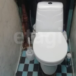 Продажа 3-комн квартиры на вторичном рынке Испытателей пр-кт,  д. 15,  к. 1