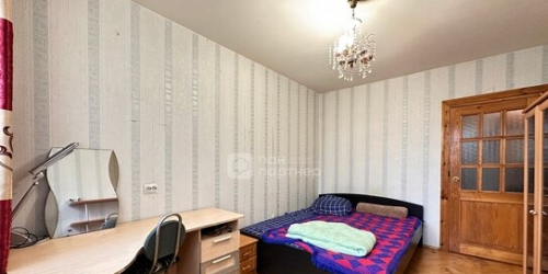 3-комн квартира Композиторов ул,  д. 20,  к. 1