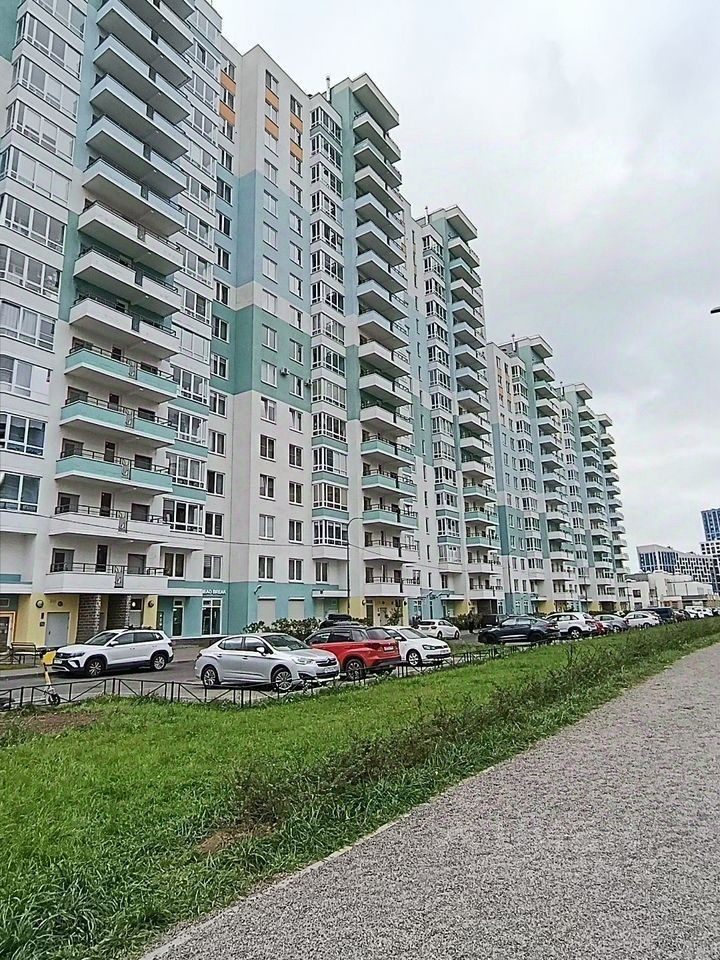 Продажа 1-комн квартиры на вторичном рынке проспект Маршала Блюхера, 7к2