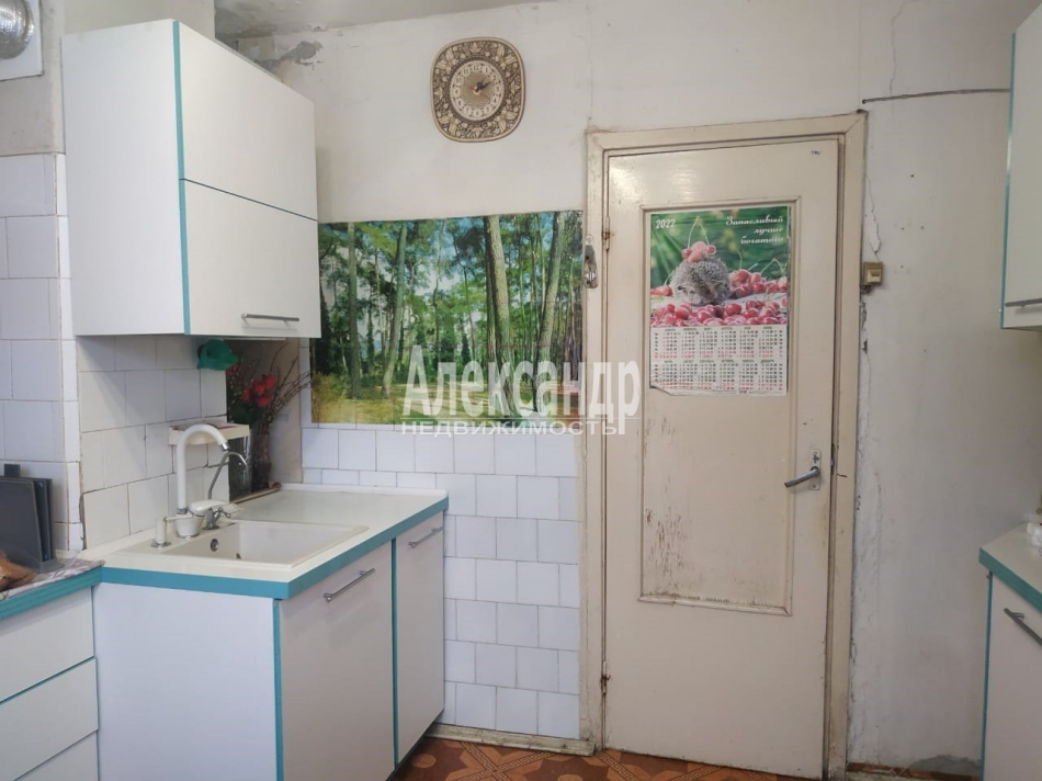 Продажа 3-комн квартиры на вторичном рынке Хасанская ул. ,  д. 26,  к. 1