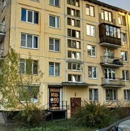 Продажа 2-комн квартиры на вторичном рынке ул Бассейная,  д. 23