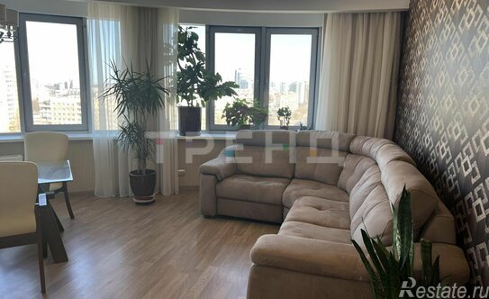 Продажа 2-комн квартиры на вторичном рынке ул Нахимова,  д. 20