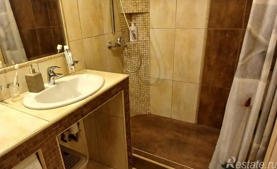 Продажа 2-комн квартиры на вторичном рынке Ленинский пр-кт,  д. 115