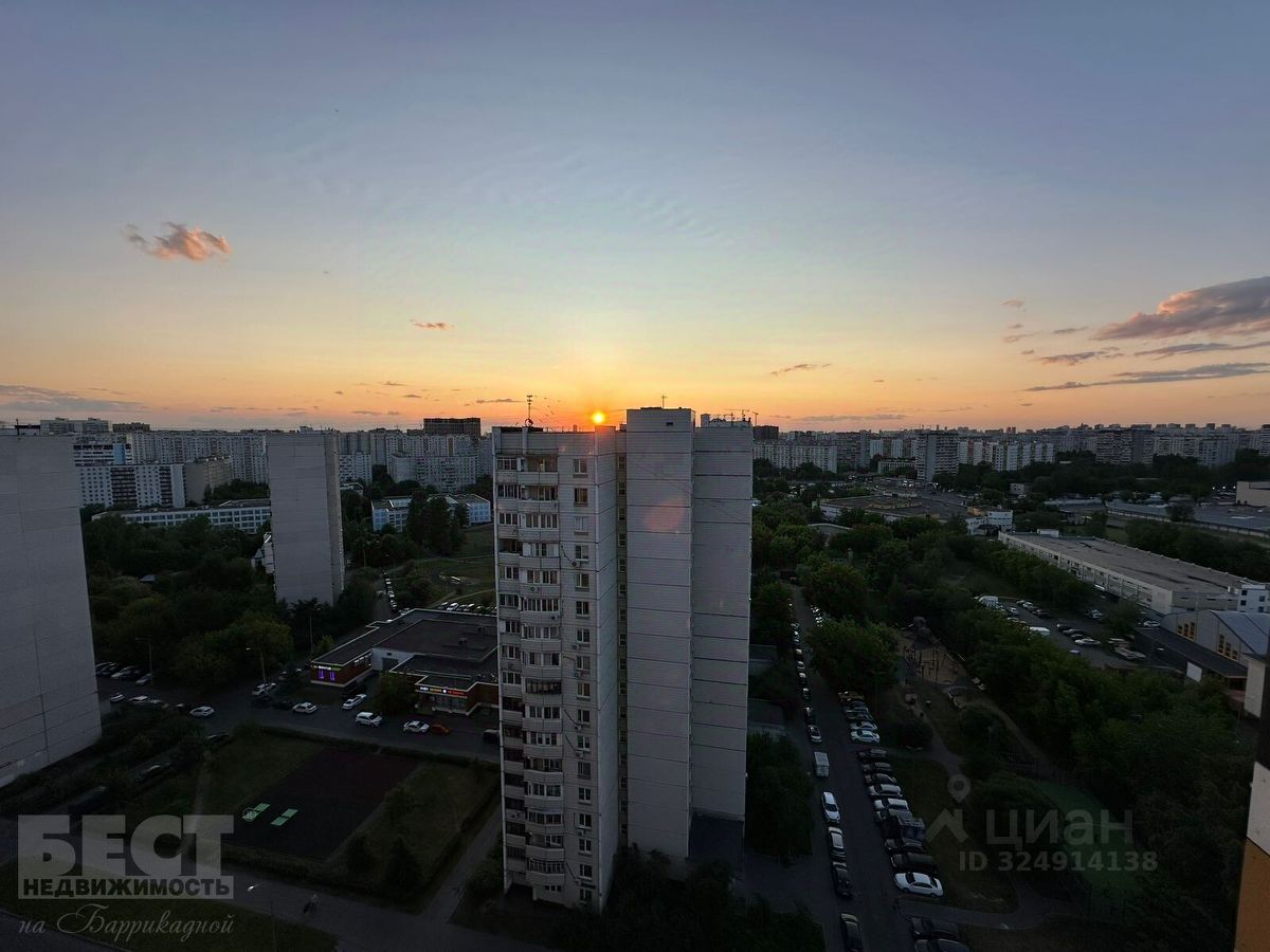 Продажа 2-комн квартиры на вторичном рынке Цимлянская улица, 3к1