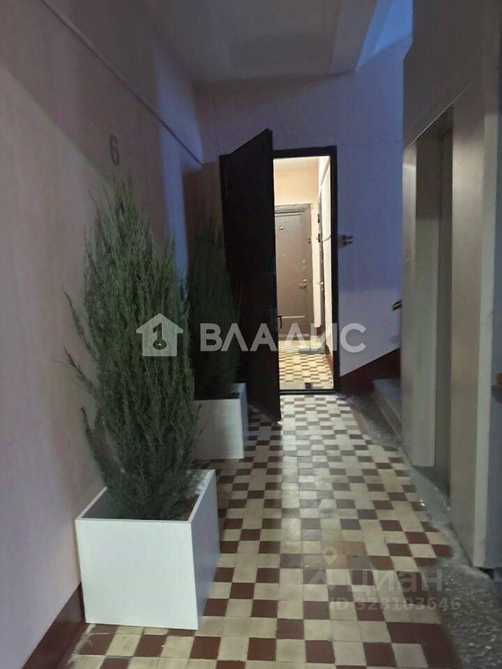 Продажа 2-комн квартиры на вторичном рынке улица Правды,  д. 3/1