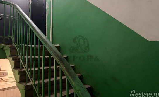 Продажа 1-комн квартиры на вторичном рынке Заречье, Рабочая улица,  д. 12В