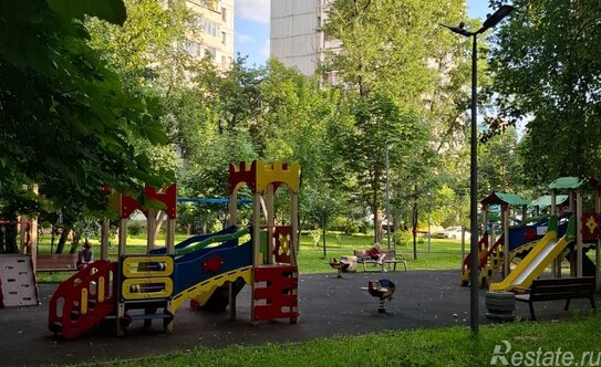 Продажа 2-комн квартиры на вторичном рынке пр-кт Мира,  д. 202А