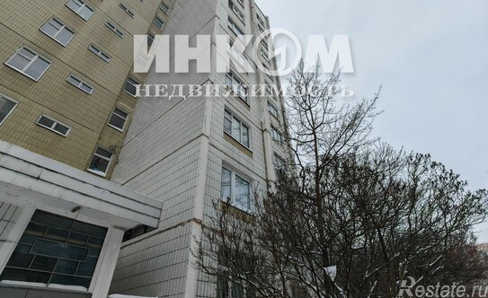 Продажа 2-комн квартиры на вторичном рынке улица Адмирала Лазарева,  д. 52