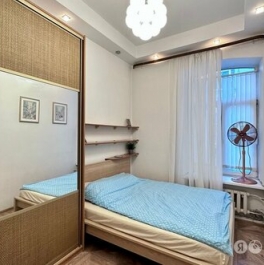 Аренда 2-комн квартиры на вторичном рынке Варсонофьевский переулок,  д. 4