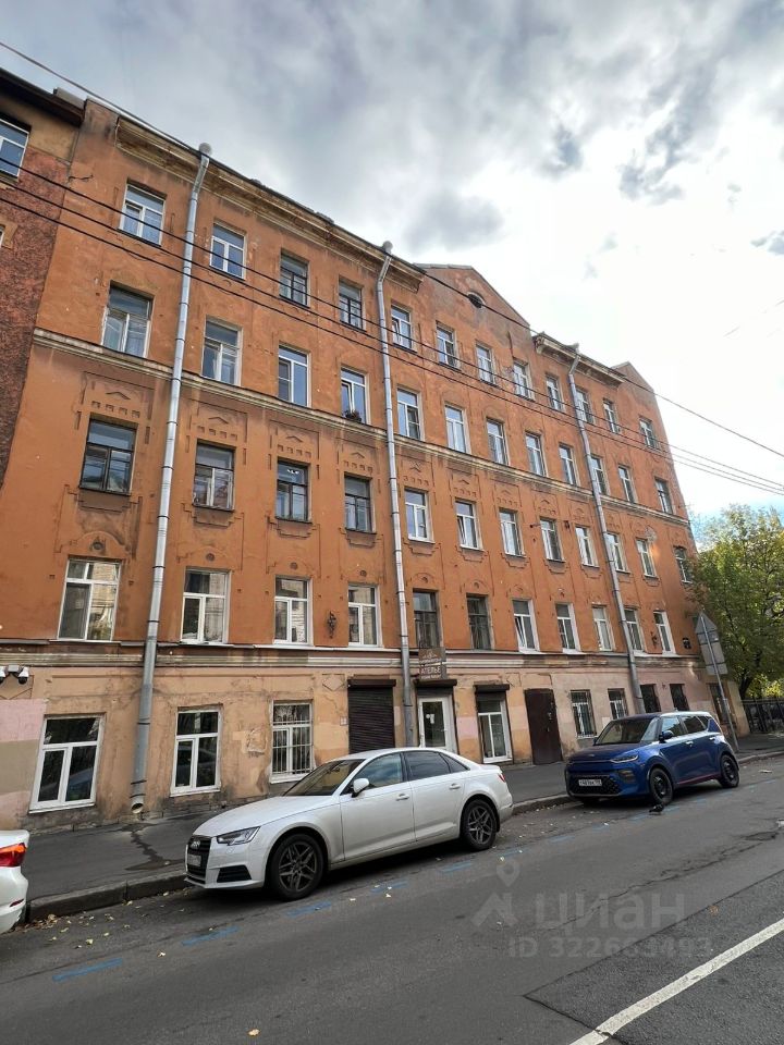 Продажа 6-комн квартиры на вторичном рынке Дегтярная улица, 29