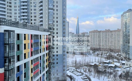 Продажа 1-комн квартиры на вторичном рынке ул Оптиков,  д. 34,  к. 1