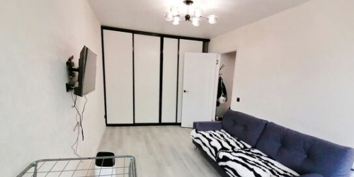 1-комн квартира улица Заморёнова,  д. 18