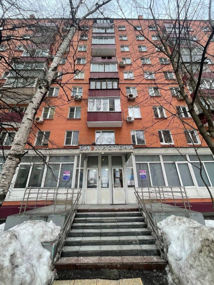 Продажа 3-комн квартиры на вторичном рынке Пулковская улица, 3К1