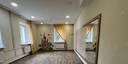 Торговое помещение Павловск г., Звериницкая ул. ,  д. 42/2