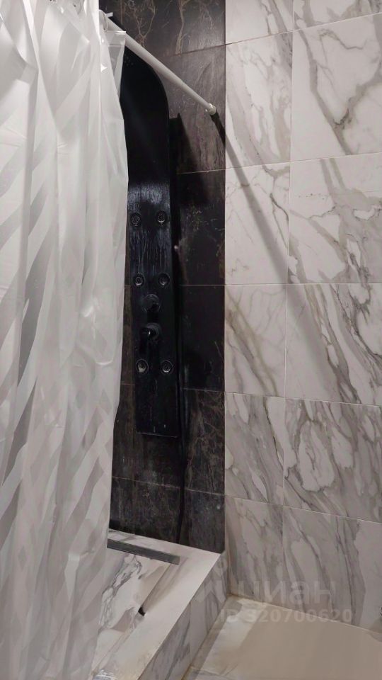 Продажа 2-комн квартиры на вторичном рынке Химки, улица Германа Титова, 10