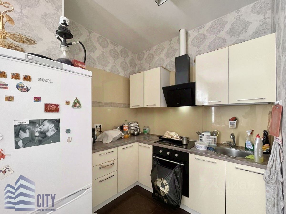 Продажа 3-комн квартиры на вторичном рынке Реутов, Комсомольская улица, 21к1
