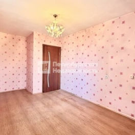 Продажа 3-комн квартиры на вторичном рынке Ириновский пр-кт,  д. 21,  к. 1